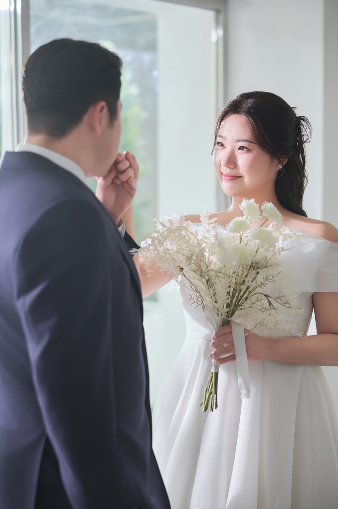 Bride